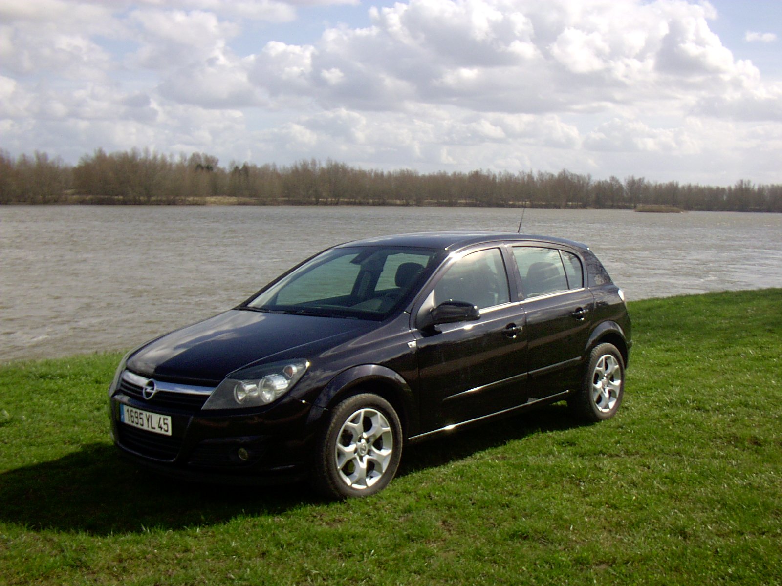 L'opel astra 1.7 cdti - Auto titre