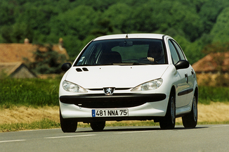 Ne démarre plus - Clic clic dans le boitier BSI - Peugeot ...