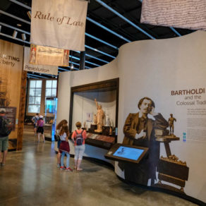 Visitez la Statue de la Liberté et Ellis Island